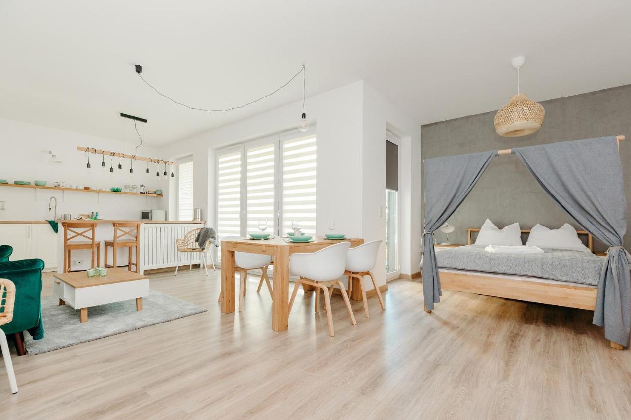 Shortstaypoland Marymoncka Varsovie Extérieur photo