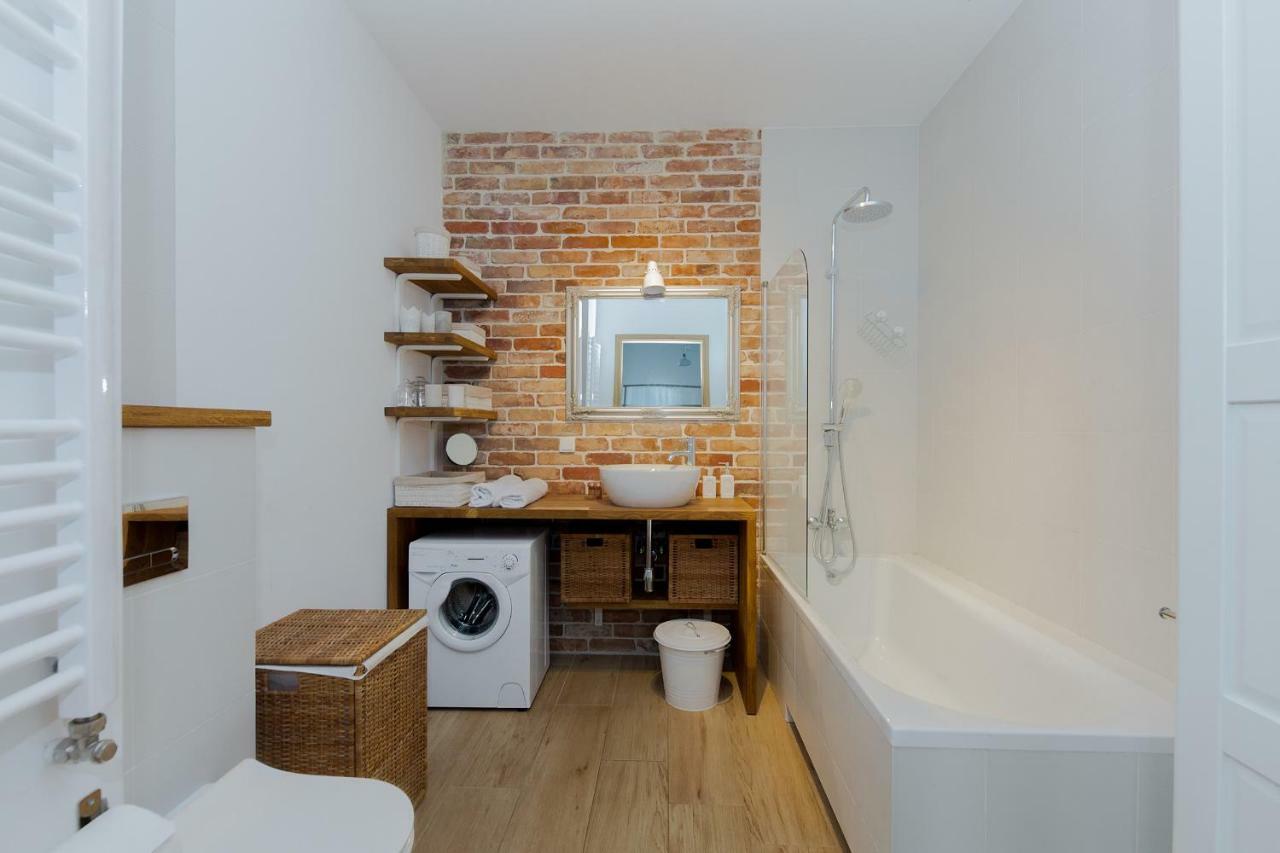 Shortstaypoland Marymoncka Varsovie Extérieur photo